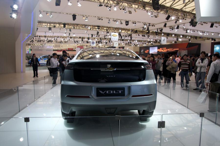  Chevrolet Volt 2011 года  (фото 177 из 356)